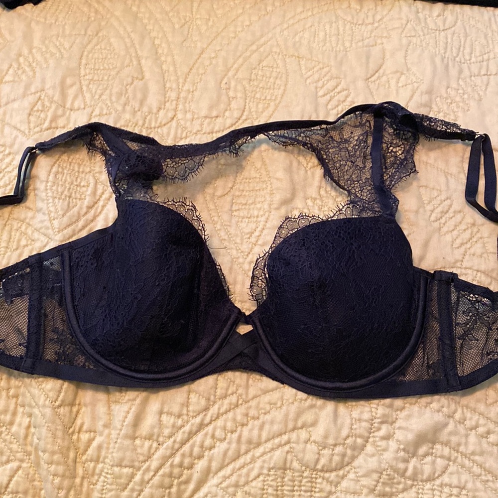 Super sexy lace bra 32d